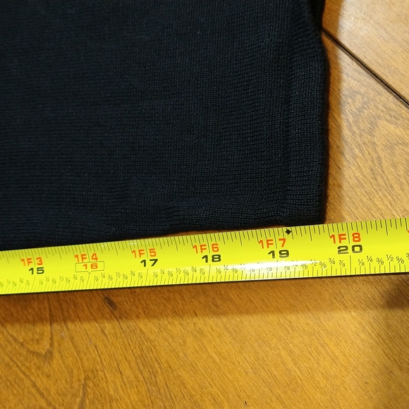 The Quacker Factory Sequin Sweater Cardigan Button Medium M Shiny EUC - Picture 10 of 13